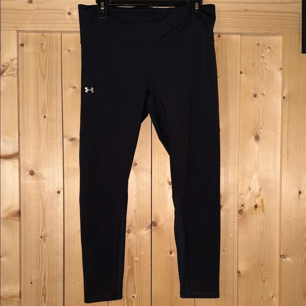 Women’s Black Under Armour Leggings Size Large